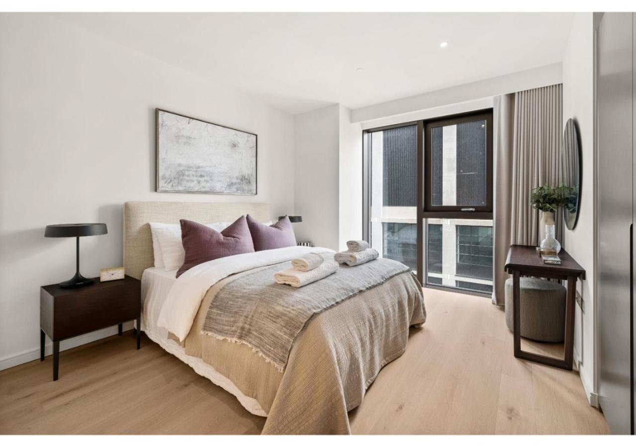 Elegant And Modern Apartments In Canary Wharf Right Next To Thames ロンドン エクステリア 写真