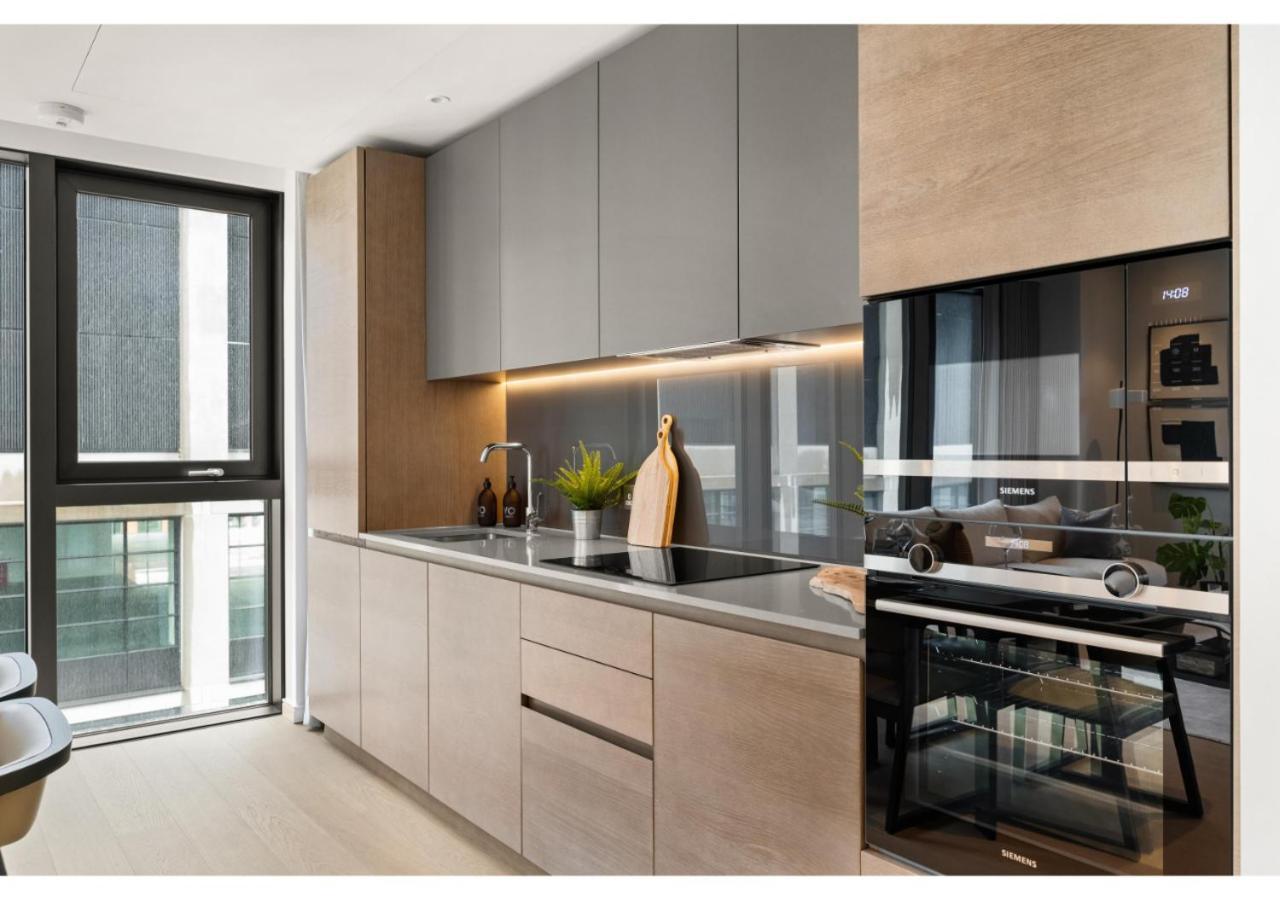 Elegant And Modern Apartments In Canary Wharf Right Next To Thames ロンドン エクステリア 写真