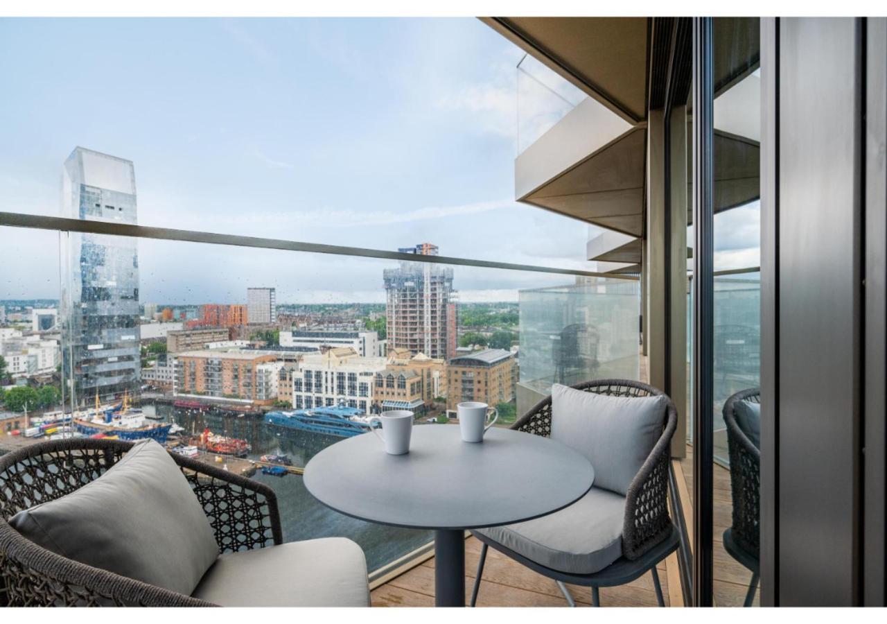 Elegant And Modern Apartments In Canary Wharf Right Next To Thames ロンドン エクステリア 写真